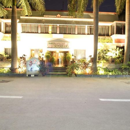 Hotel Shivam Pune Extérieur photo