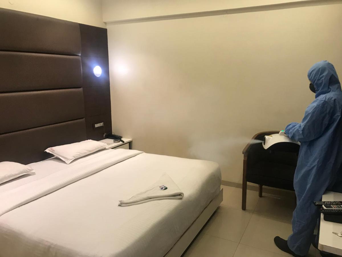 Hotel Shivam Pune Extérieur photo