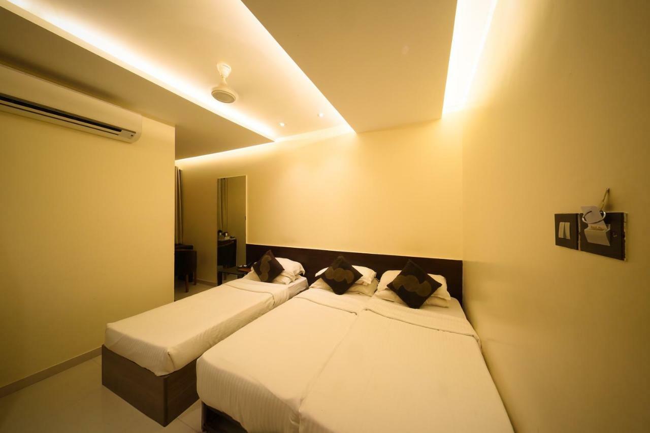 Hotel Shivam Pune Extérieur photo