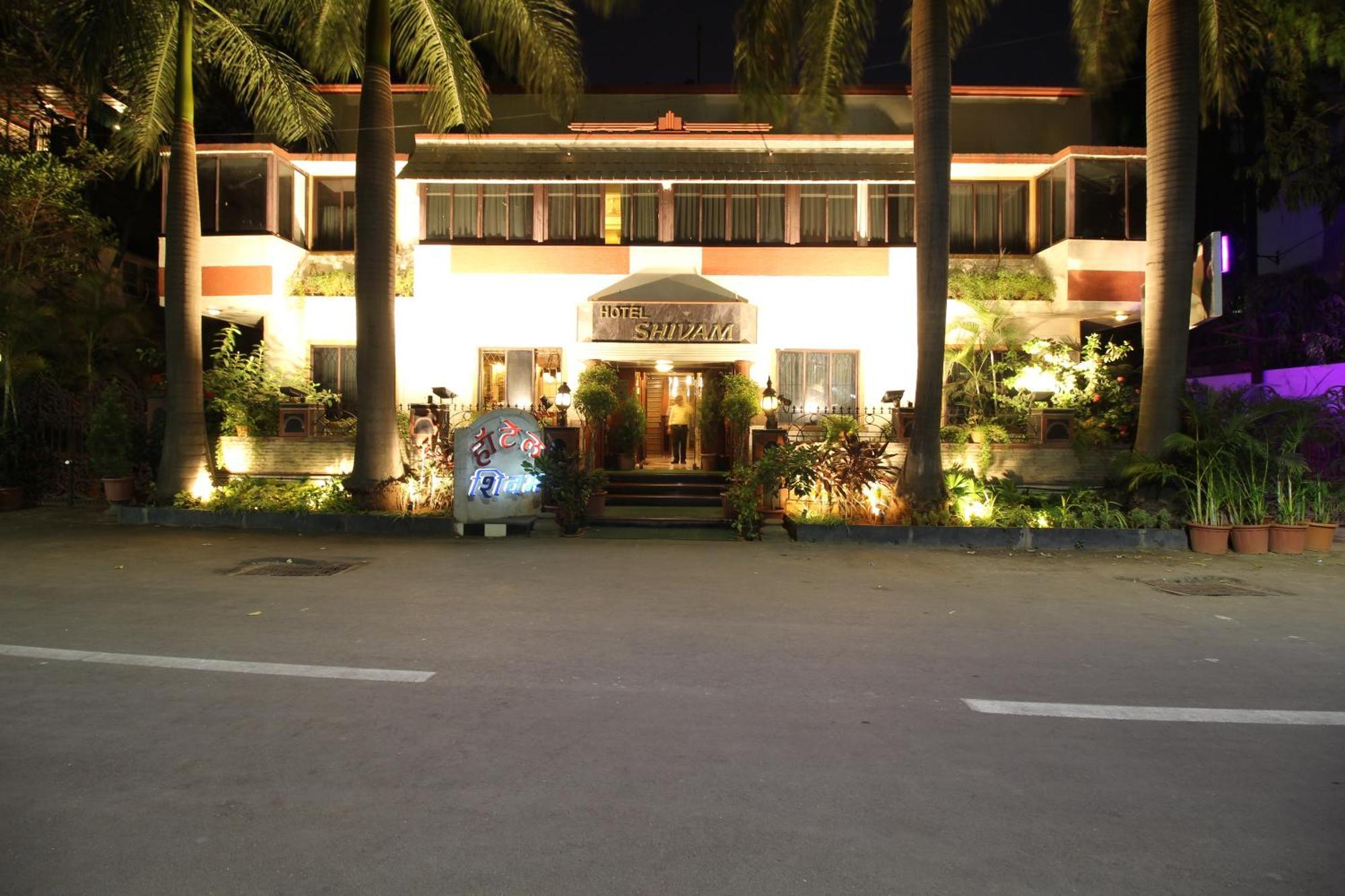 Hotel Shivam Pune Extérieur photo