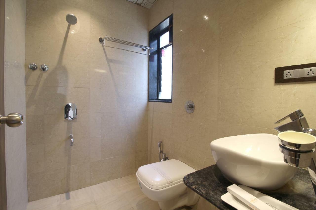 Hotel Shivam Pune Extérieur photo
