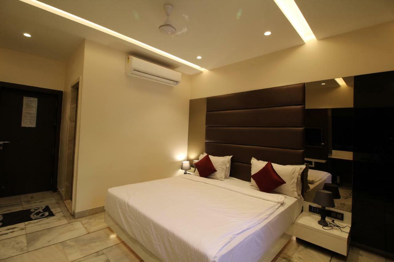 Hotel Shivam Pune Extérieur photo